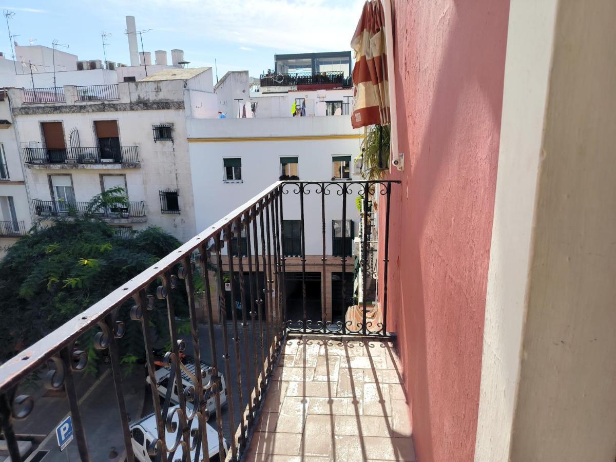 Pension Perez Montilla Sevilha Exterior foto