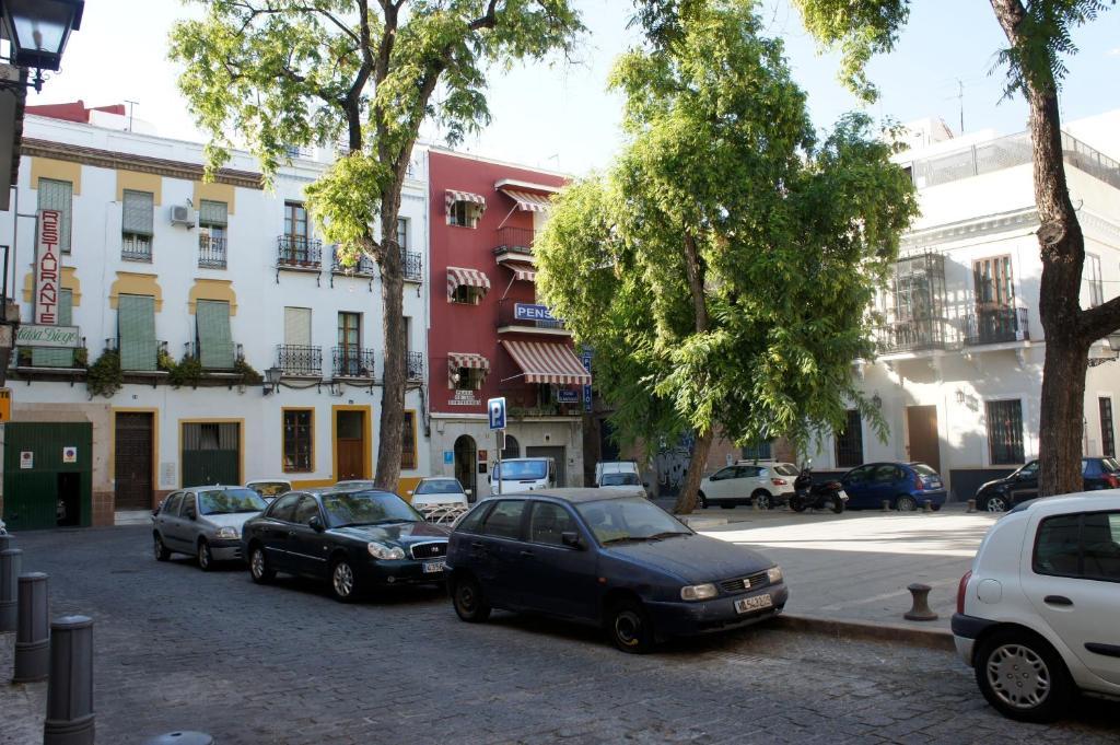 Pension Perez Montilla Sevilha Exterior foto